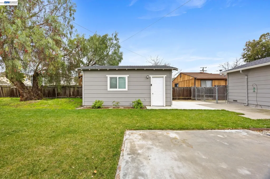 560 M Street Livermore CA 94551