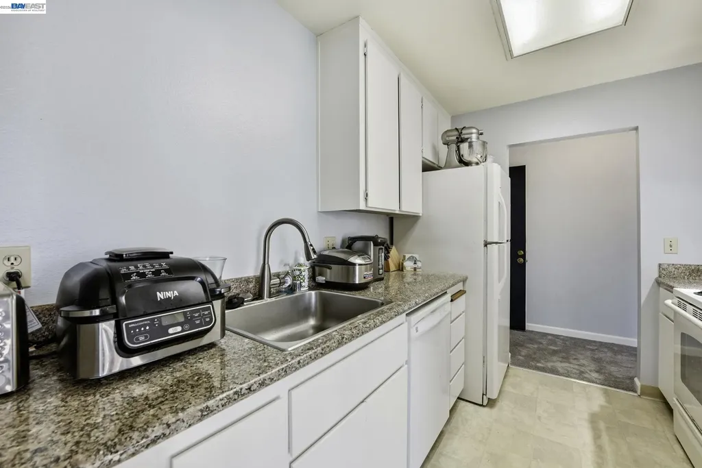 39490 Albany Common Fremont CA 94538