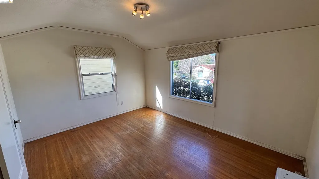 1266 Washington Avenue Albany CA 94706