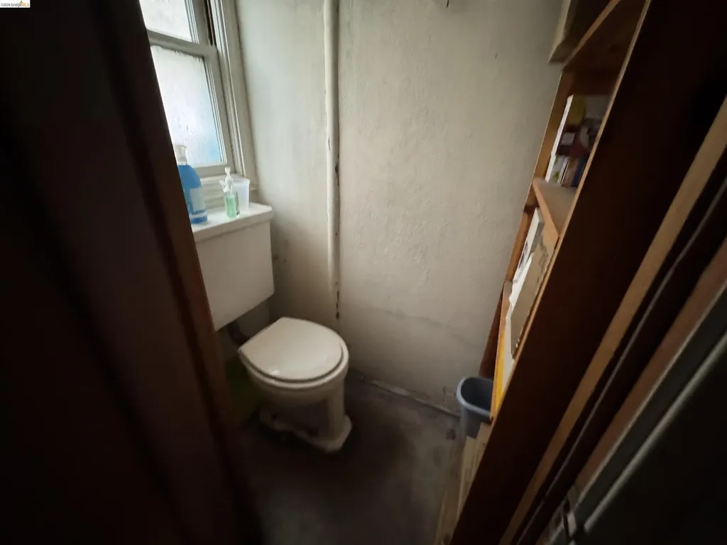 1266 Washington Avenue Albany CA 94706