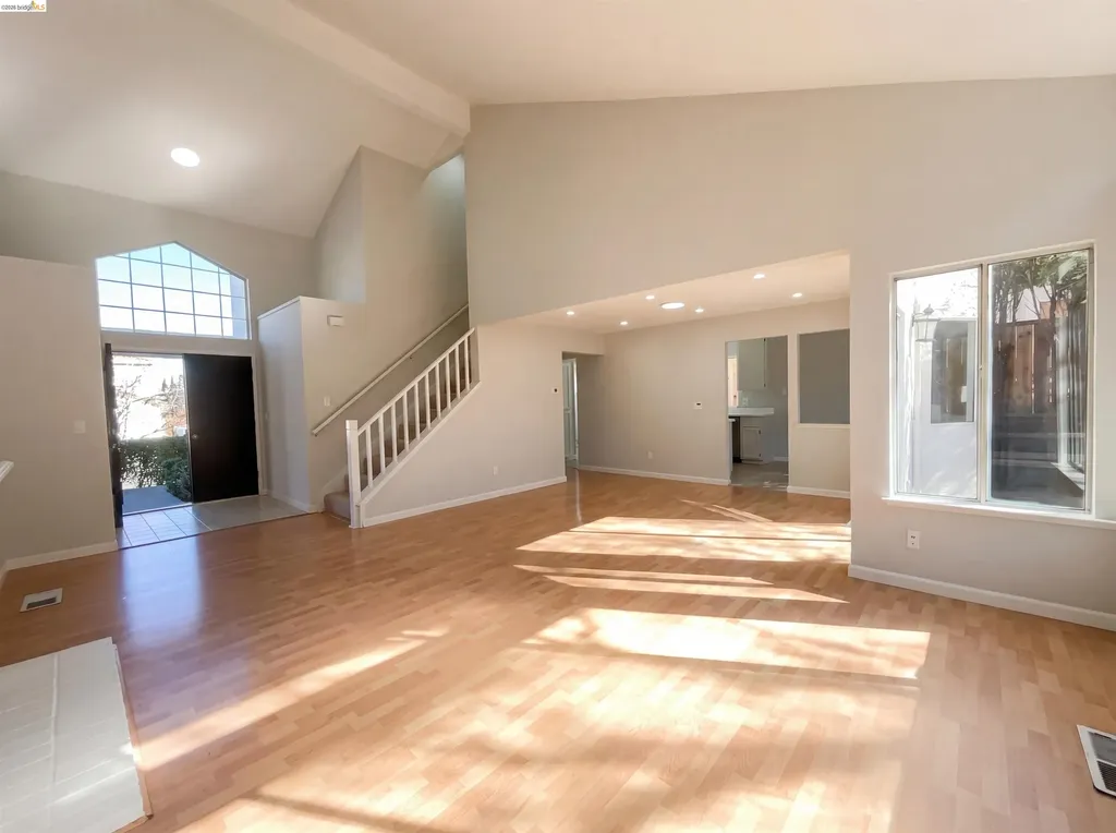 2270 Bayberry Circle Pittsburg CA 94565