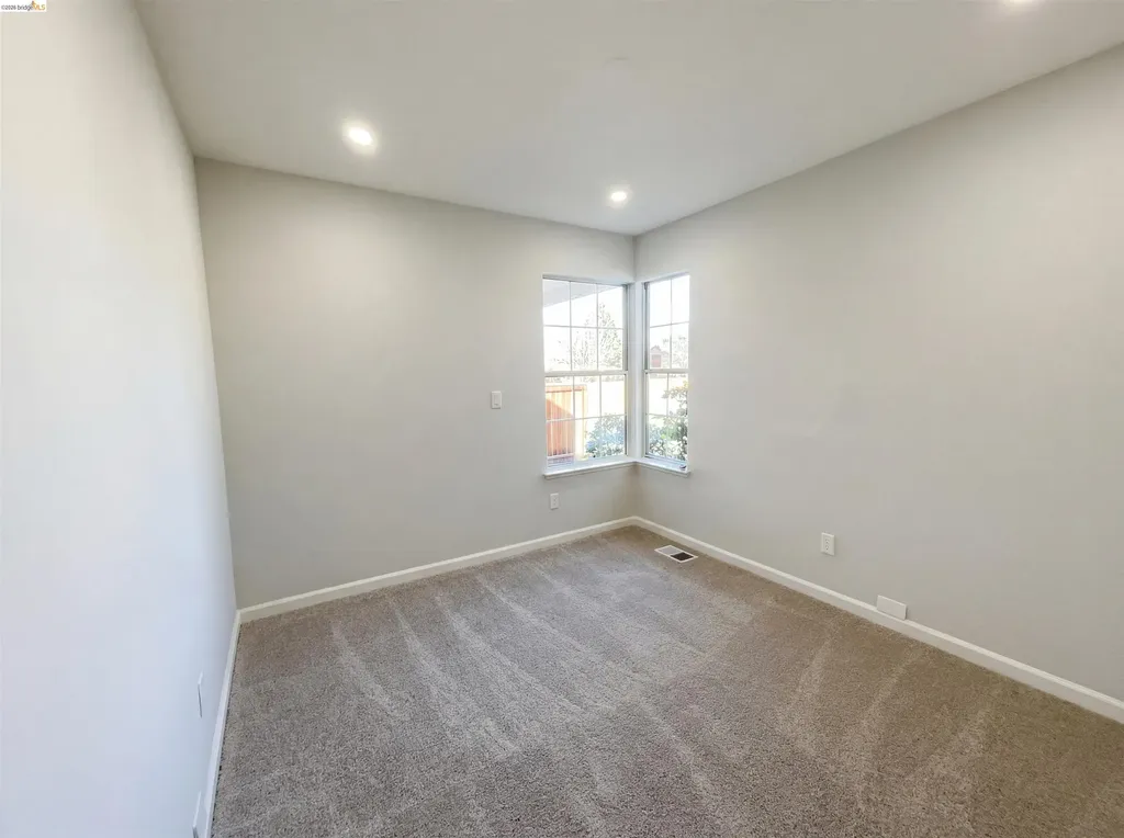 2270 Bayberry Circle Pittsburg CA 94565