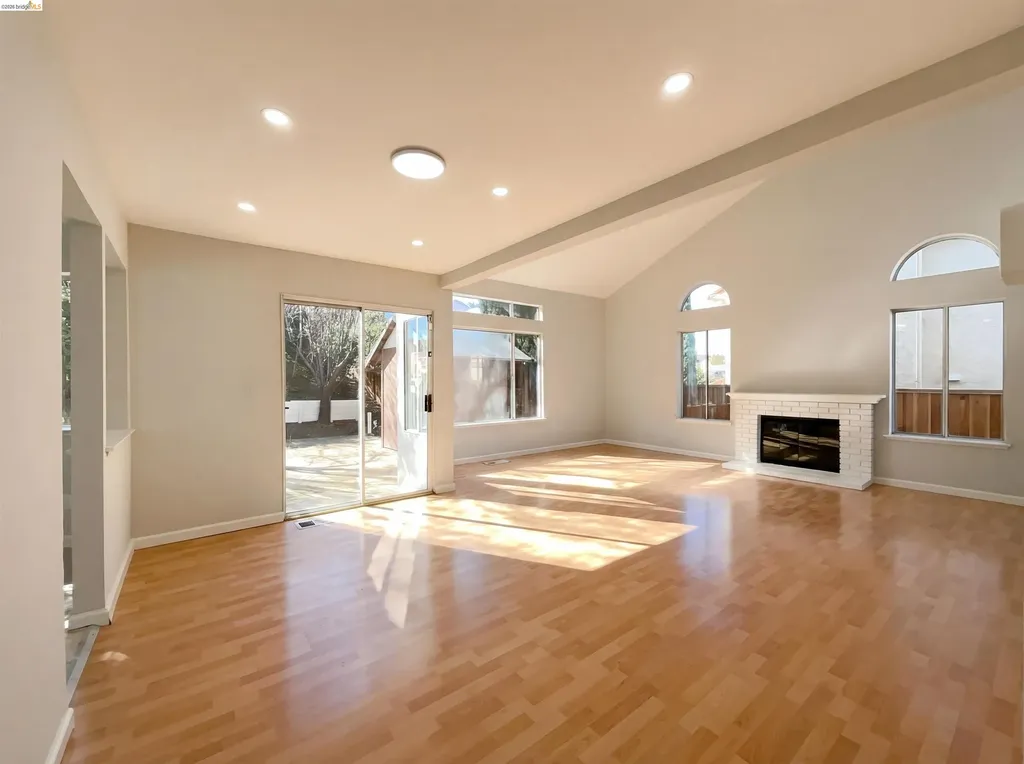 2270 Bayberry Circle Pittsburg CA 94565