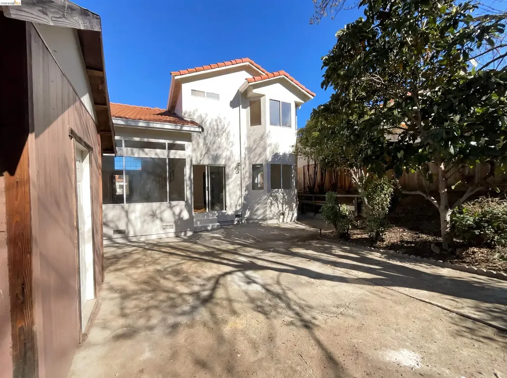 2270 Bayberry Circle Pittsburg CA 94565