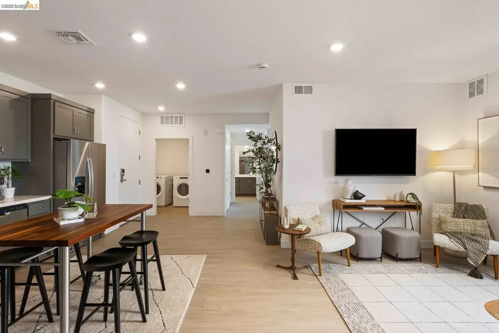 500 Somi Court Hayward CA 94544