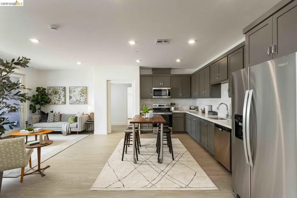 500 Somi Court Hayward CA 94544