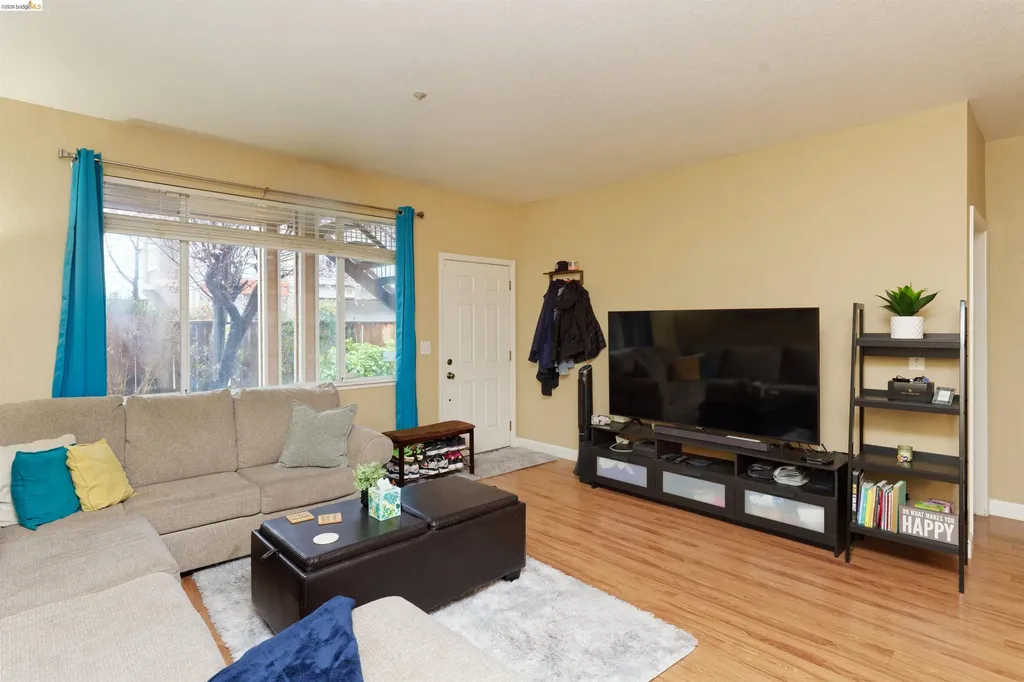 10 Leighty Court Hayward CA 94541