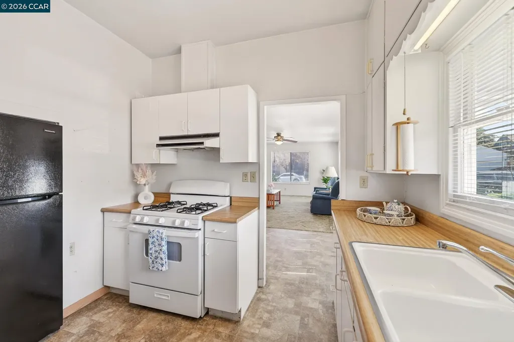 1516 C Street Antioch CA 94509