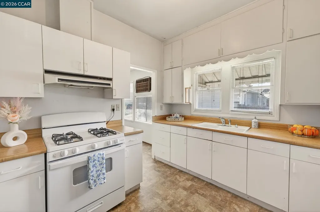 1516 C Street Antioch CA 94509