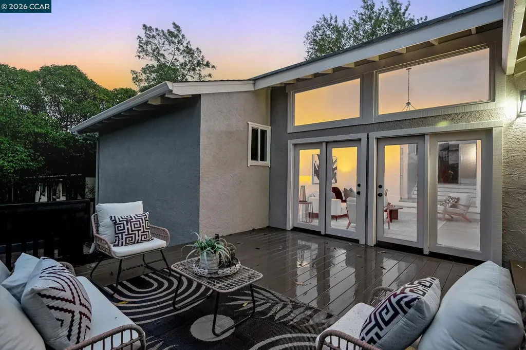 222 Donegal Way Martinez CA 94553