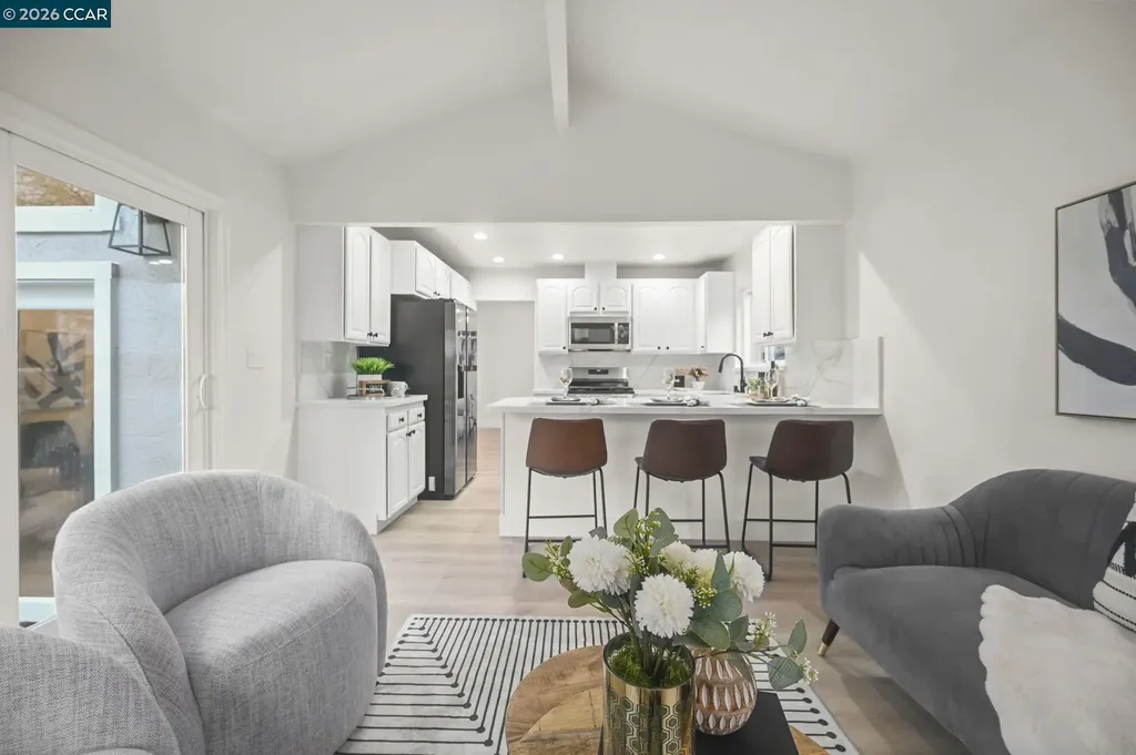 222 Donegal Way Martinez CA 94553