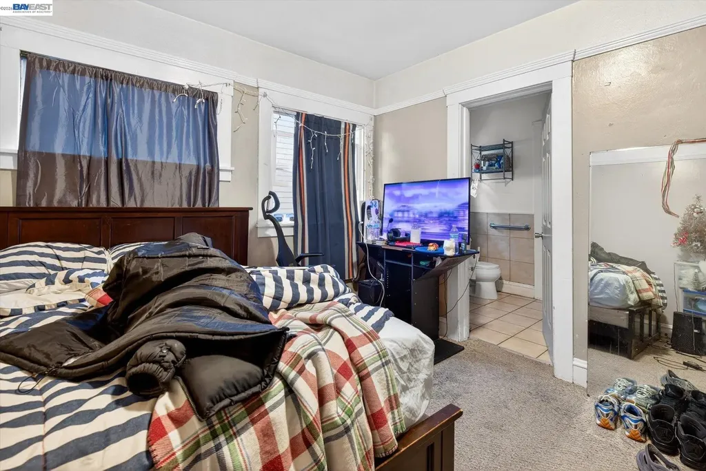 2724 22nd Street Oakland CA 94601