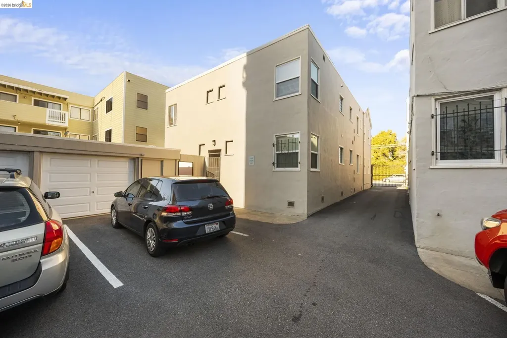 367 41st Street Oakland CA 94609