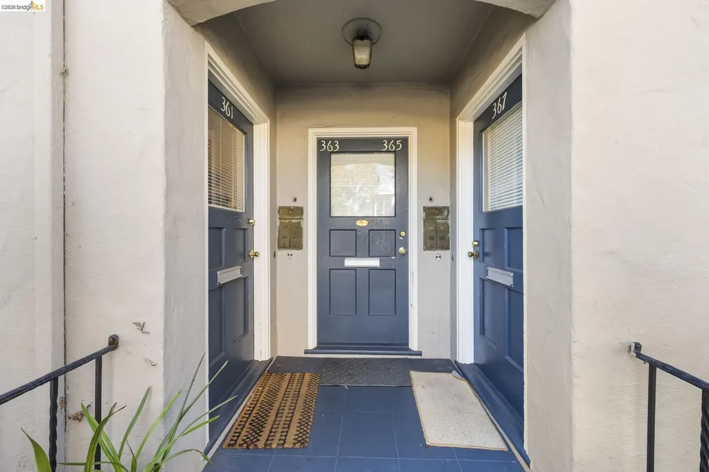 367 41st Street Oakland CA 94609