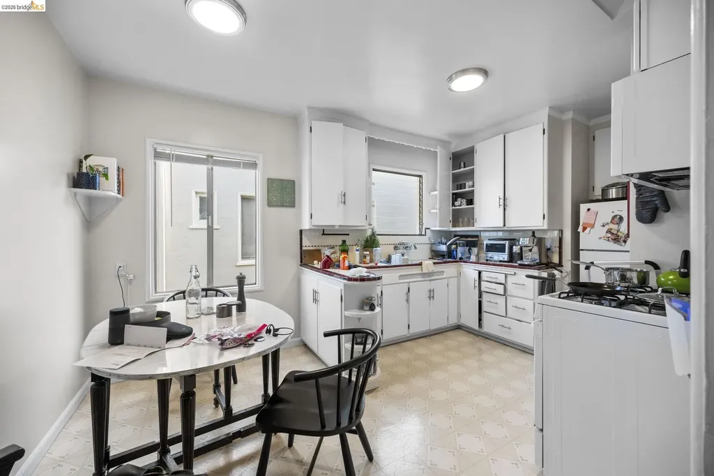 367 41st Street Oakland CA 94609