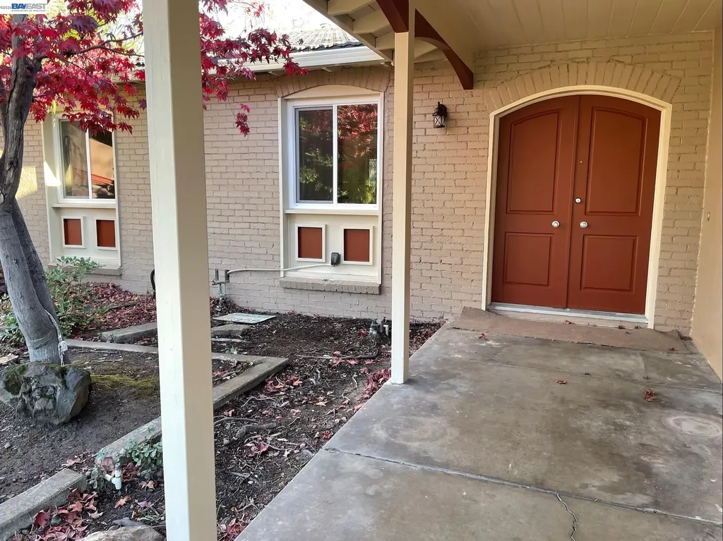 42170 Camino Santa Barbara Fremont CA 94539