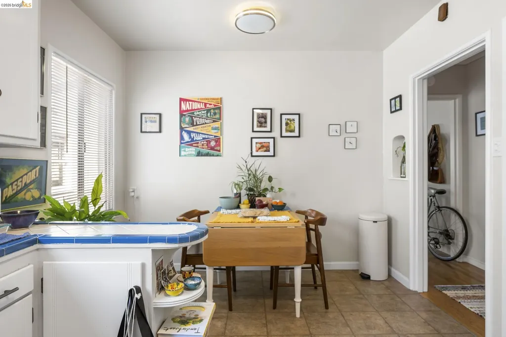 359 41st Street Oakland CA 94609