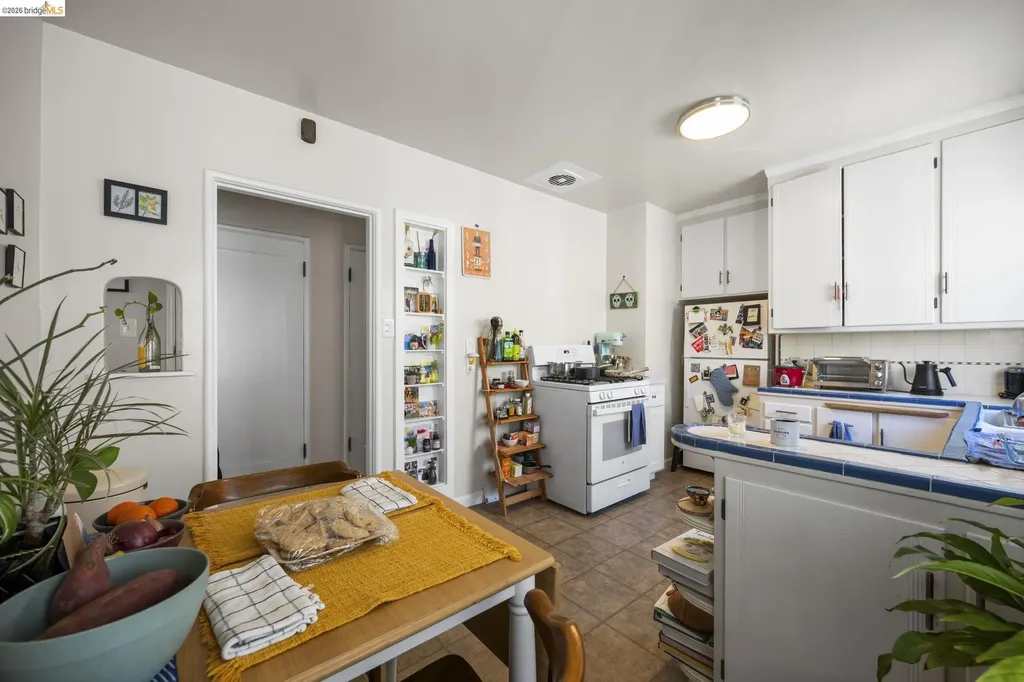 359 41st Street Oakland CA 94609