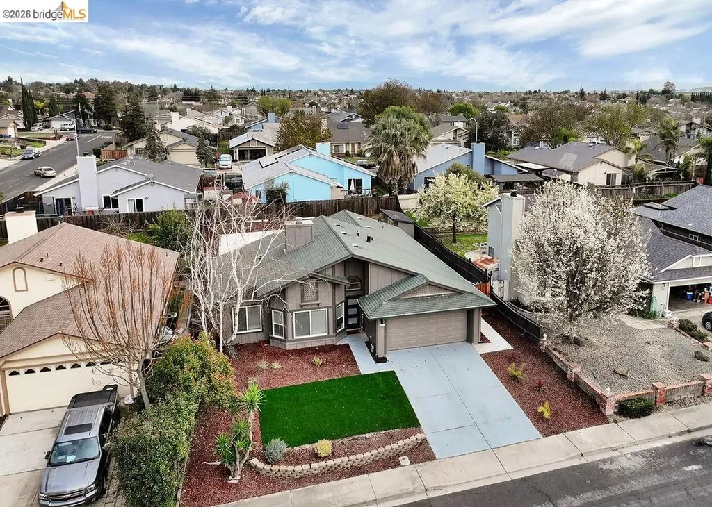 215 Spindrift Oakley CA 94561
