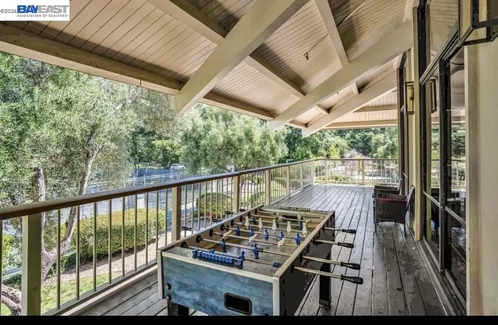 320 Civic Drive Walnut Creek CA 94596
