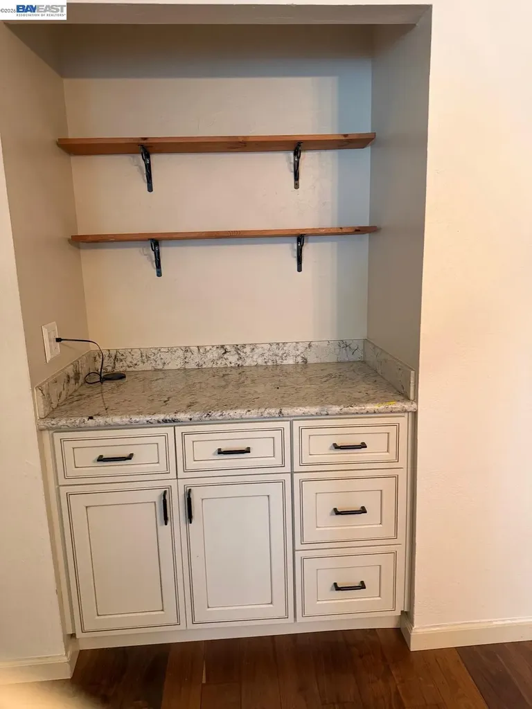 320 Civic Drive Walnut Creek CA 94596