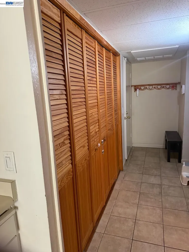 320 Civic Drive Walnut Creek CA 94596