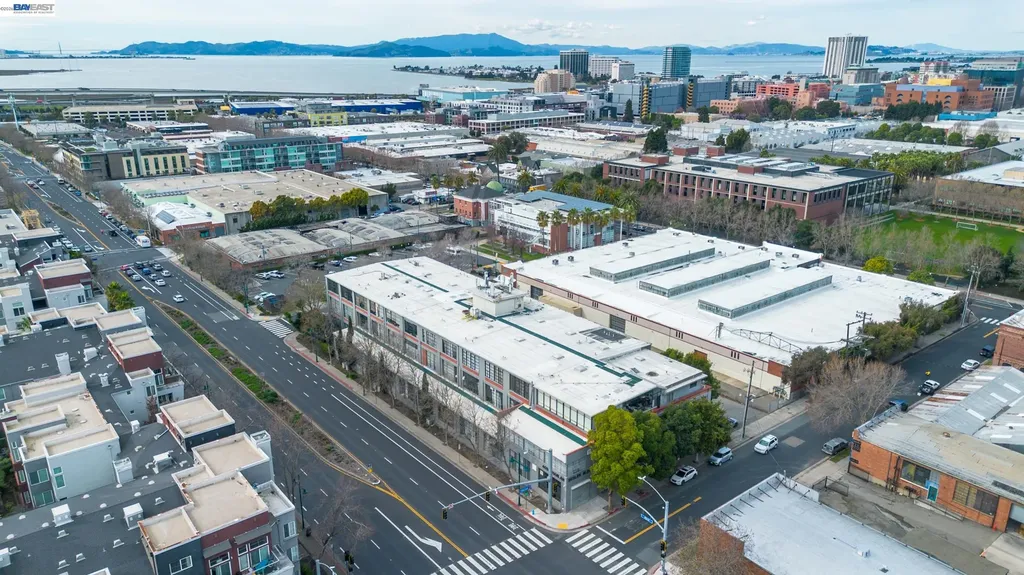 4053 Harlan Street Emeryville CA 94608