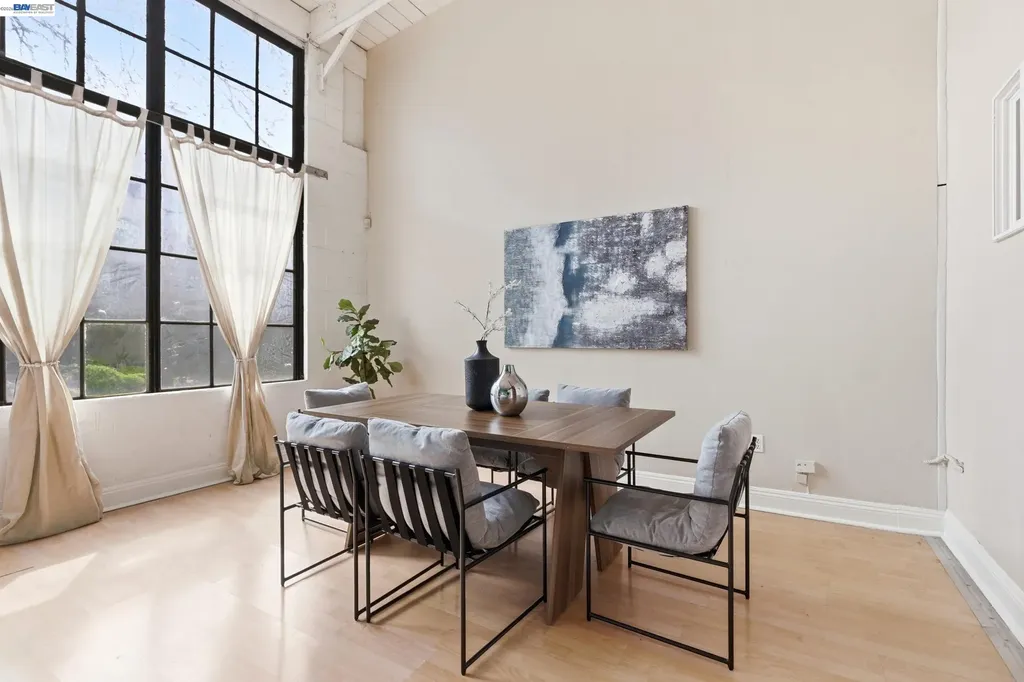 4053 Harlan Street Emeryville CA 94608