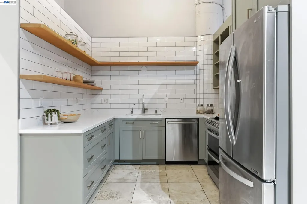 4053 Harlan Street Emeryville CA 94608