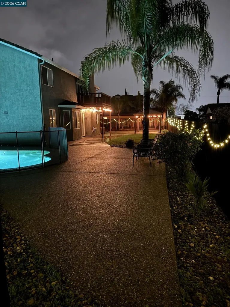 361 Clove Way Oakley CA 94561