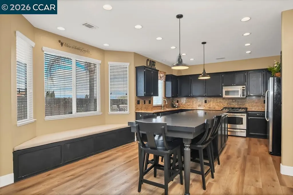 361 Clove Way Oakley CA 94561