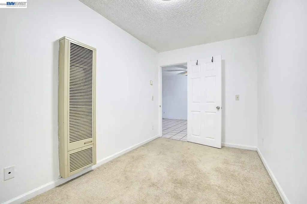 29300 Dixon Street Hayward CA 94544