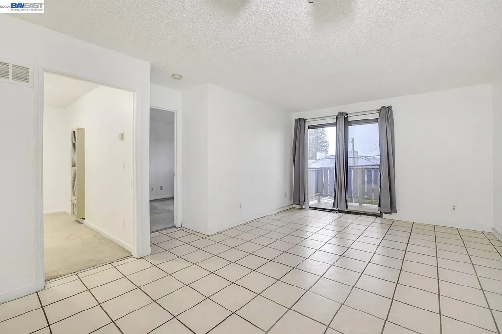 29300 Dixon Street Hayward CA 94544