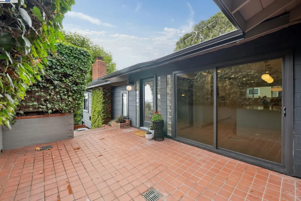 201 Amherst Avenue Kensington CA 94708