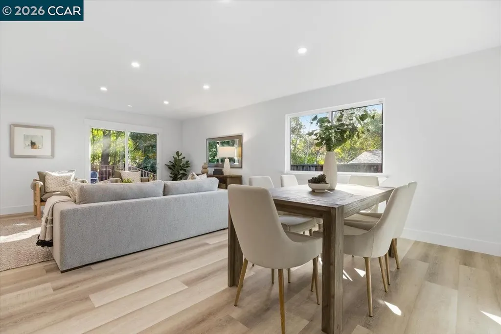 6 Sparrow Court Moraga CA 94556