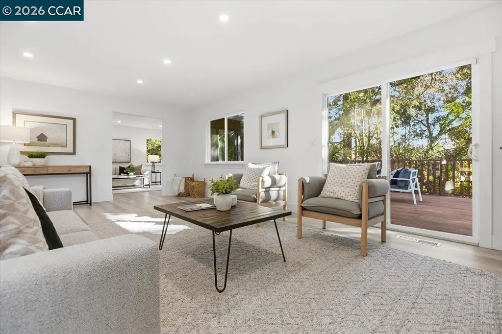 6 Sparrow Court Moraga CA 94556