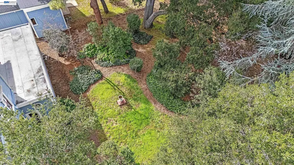 2211 College Avenue Livermore CA 94550