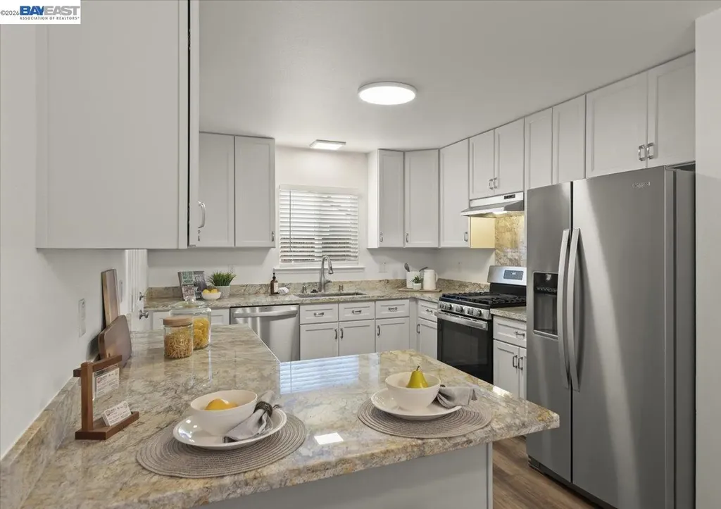 37141 Saint Christopher Street Newark CA 94560