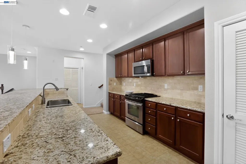 4763 Perugia Street Dublin CA 94568