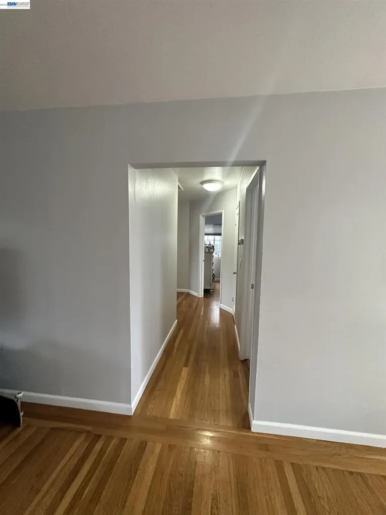 26847 Gaither Way Hayward CA 94544