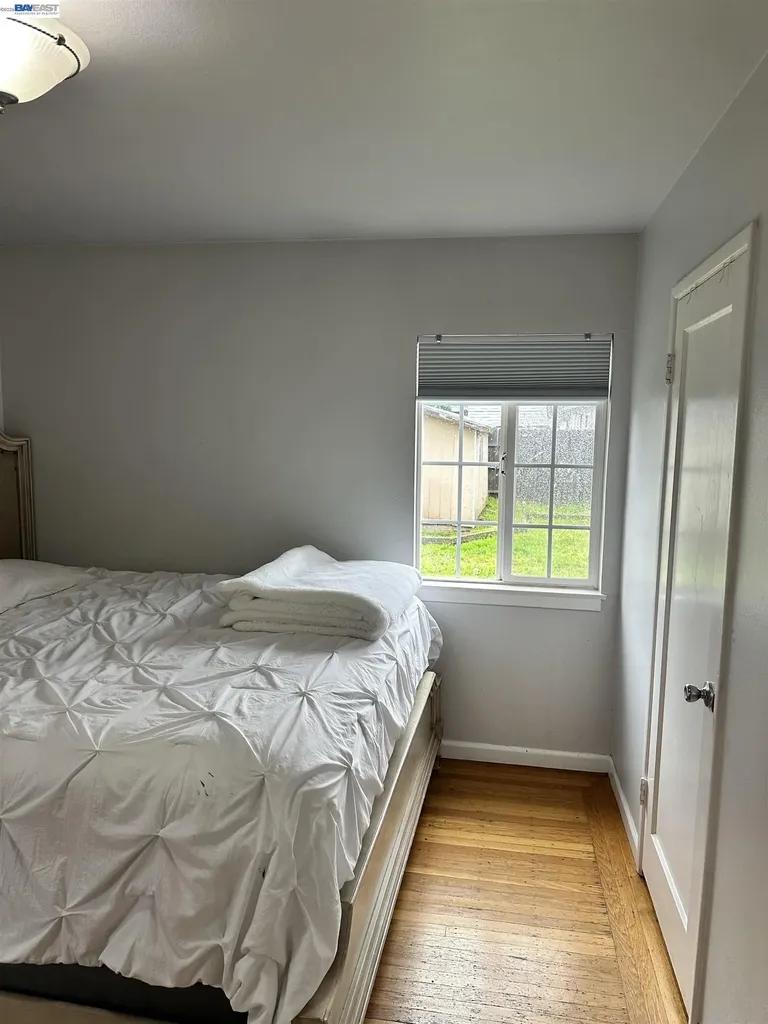 26847 Gaither Way Hayward CA 94544