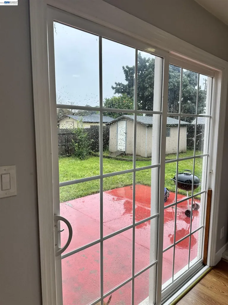 26847 Gaither Way Hayward CA 94544