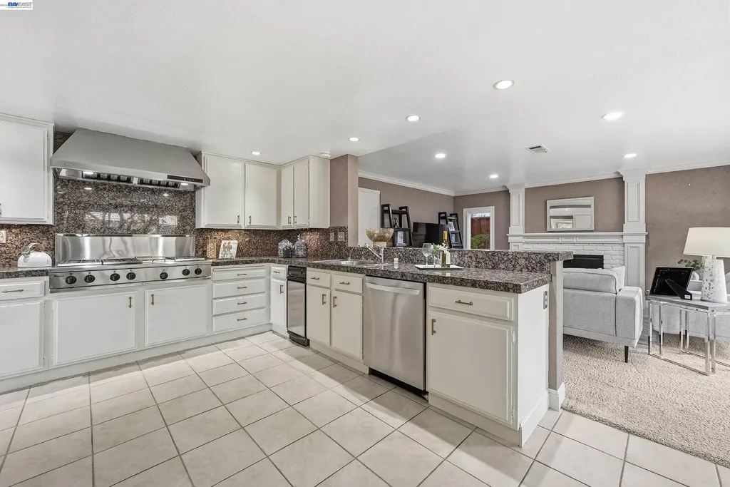 5445 Canyon Crest Drive San Ramon CA 94582