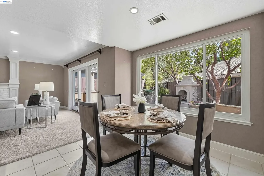 5445 Canyon Crest Drive San Ramon CA 94582