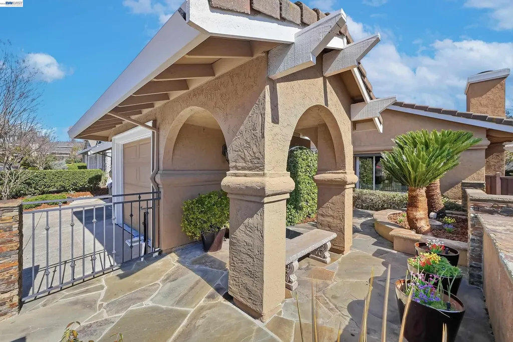 5445 Canyon Crest Drive San Ramon CA 94582