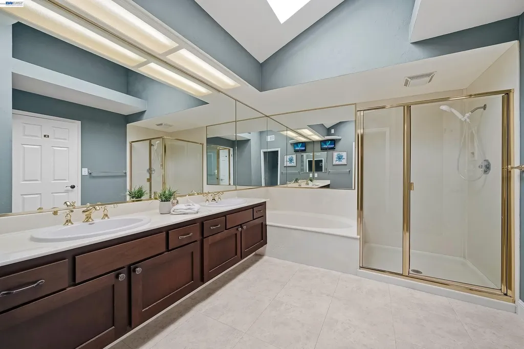 5445 Canyon Crest Drive San Ramon CA 94582