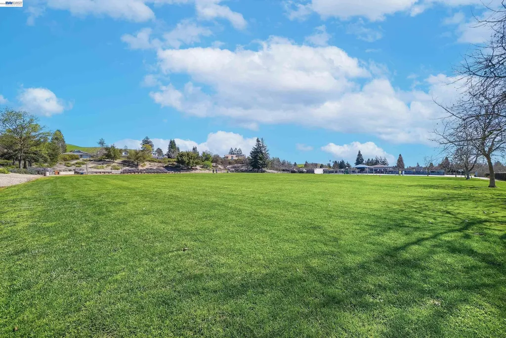 5445 Canyon Crest Drive San Ramon CA 94582
