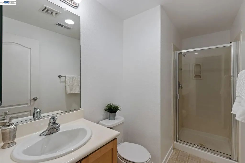 22876 Charing Street Hayward CA 94541