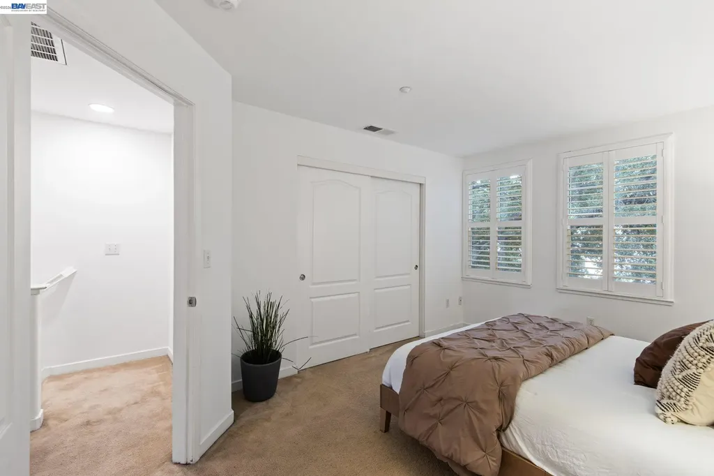 22876 Charing Street Hayward CA 94541