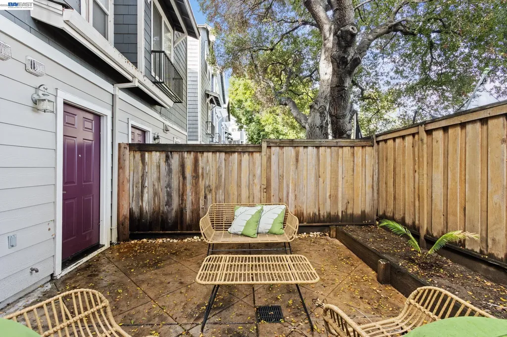 22876 Charing Street Hayward CA 94541
